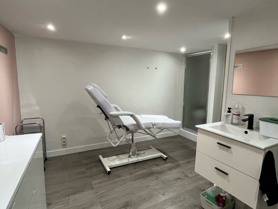 Location Local Narbonne  395 €