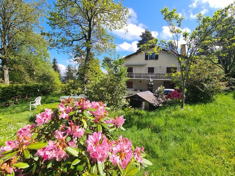 Vente Maison Planfoy  385 000 €
