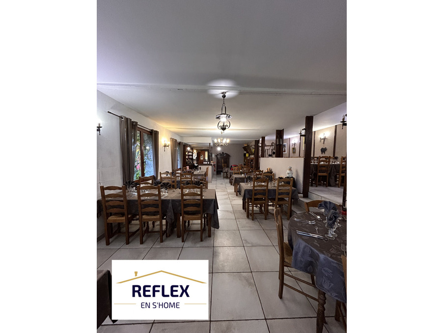 Vente Autre Authuille  231 000 €