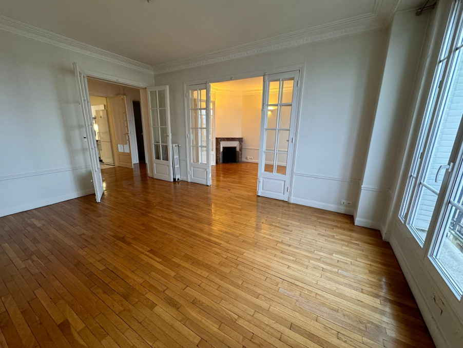 Location Appartement ASNIERES SUR SEINE 2 021 €