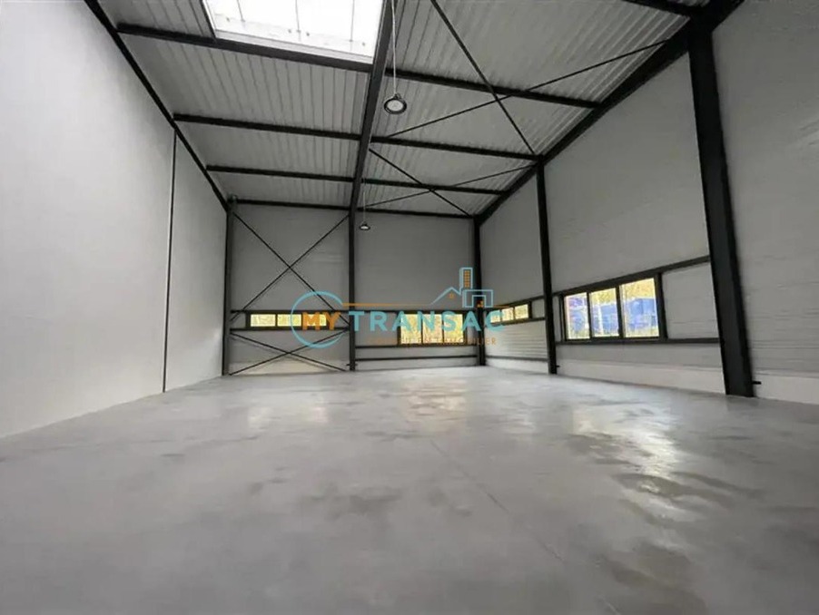Vente Local Montgeron 1 051 750 €