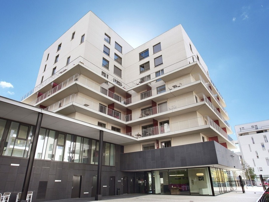 Vente Appartement LYON  113 341 €