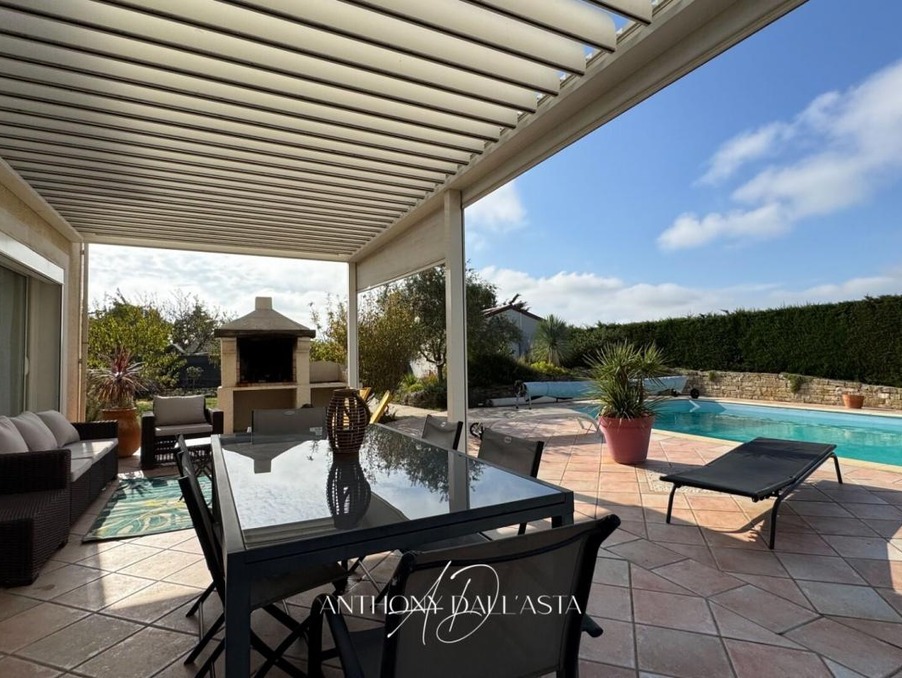 Vente Maison Villemoustaussou  365 000 €