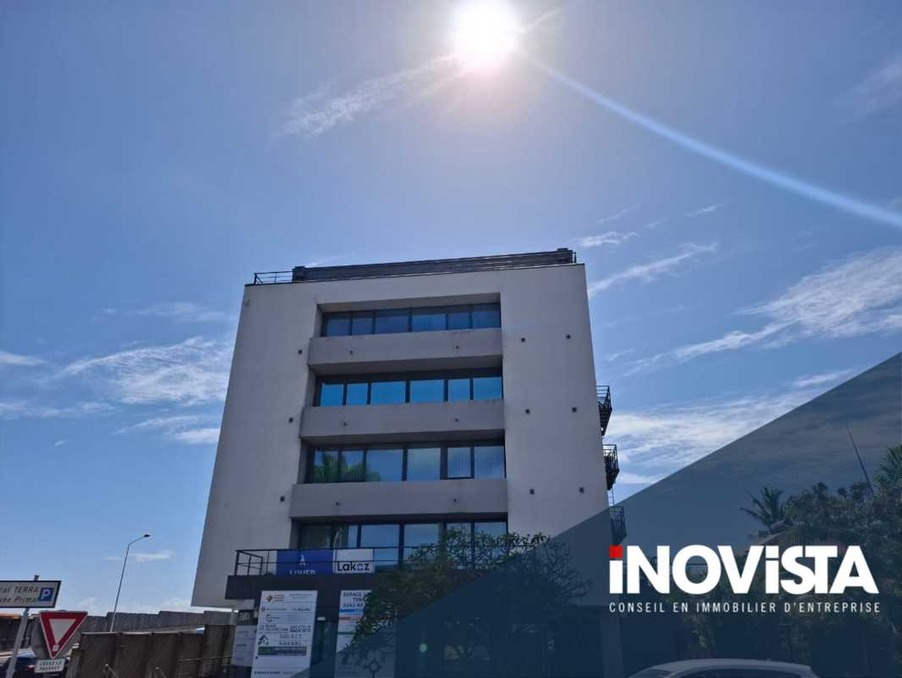 Location Professionnel Sainte-Clotilde 4 885 €