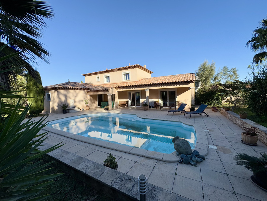 Vente Maison Six-Fours-les-Plages  997 000 €