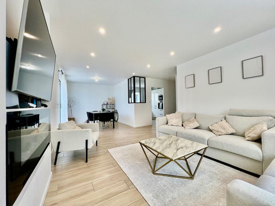 Vente Maison Frénouville  353 600 €