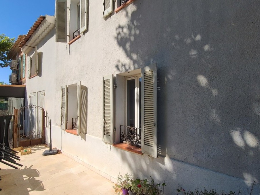 Vente Maison Vitrolles  370 000 €