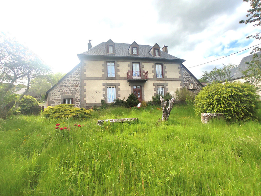 Vente Maison Besse et saint anastaise  285 000 €