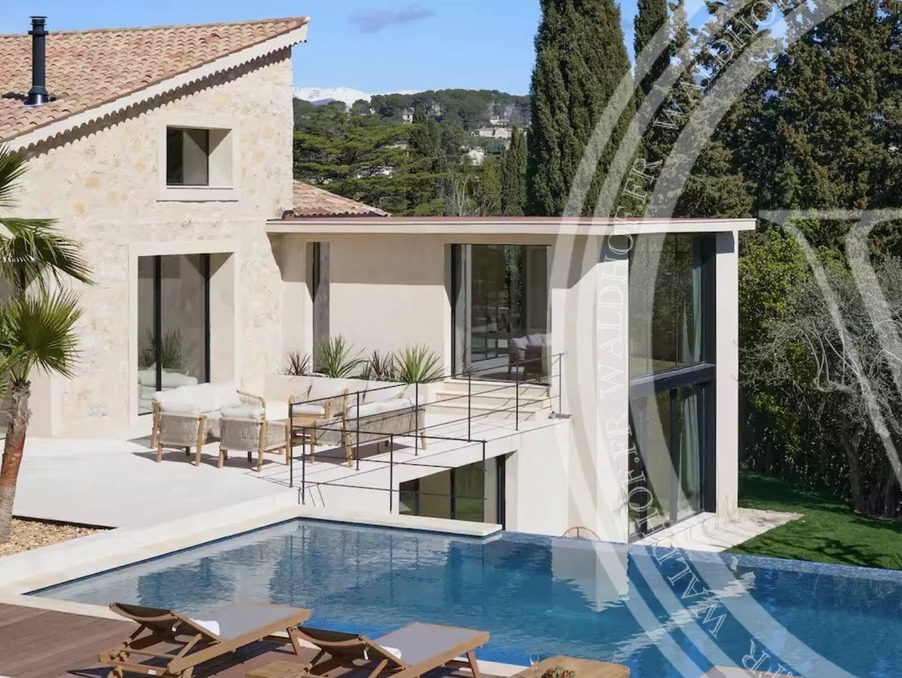 Location Maison Mougins 32 000 €