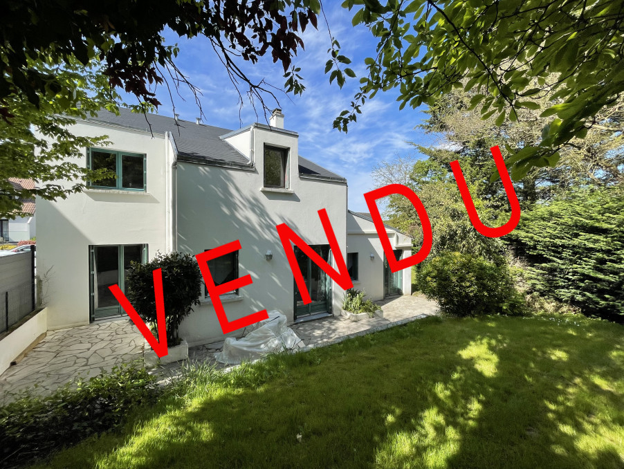 Vente Maison COUBRON  365 000 €