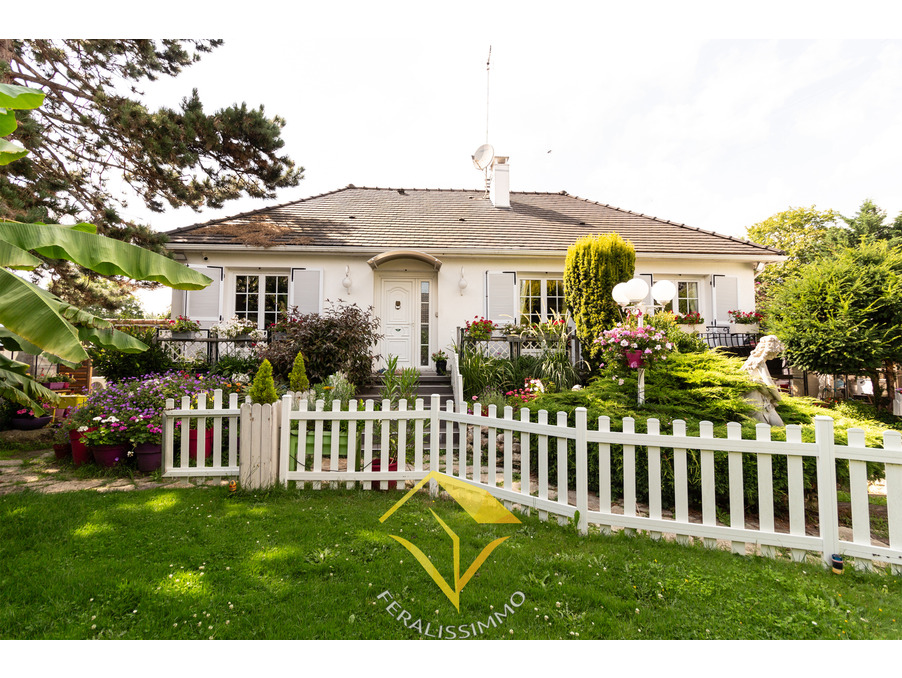 Vente Maison Éragny  599 000 €