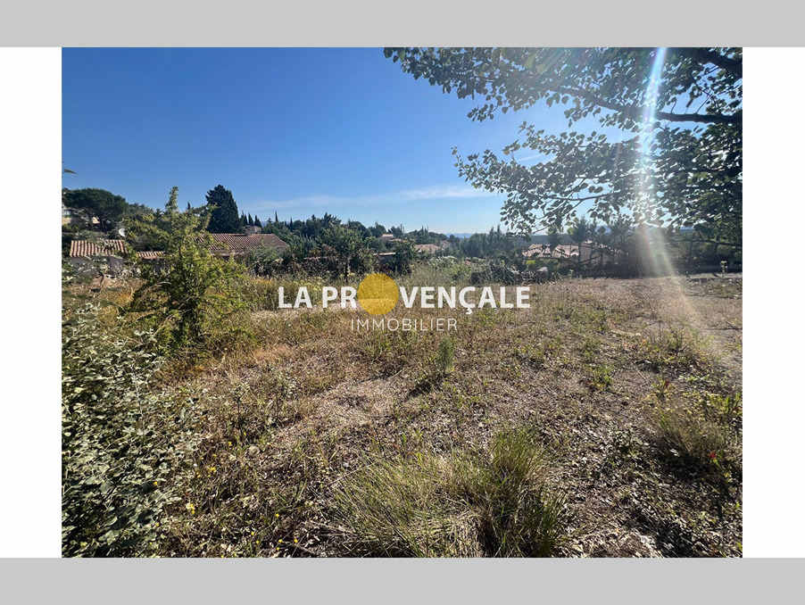 Vente Terrain Gréasque  327 000 €