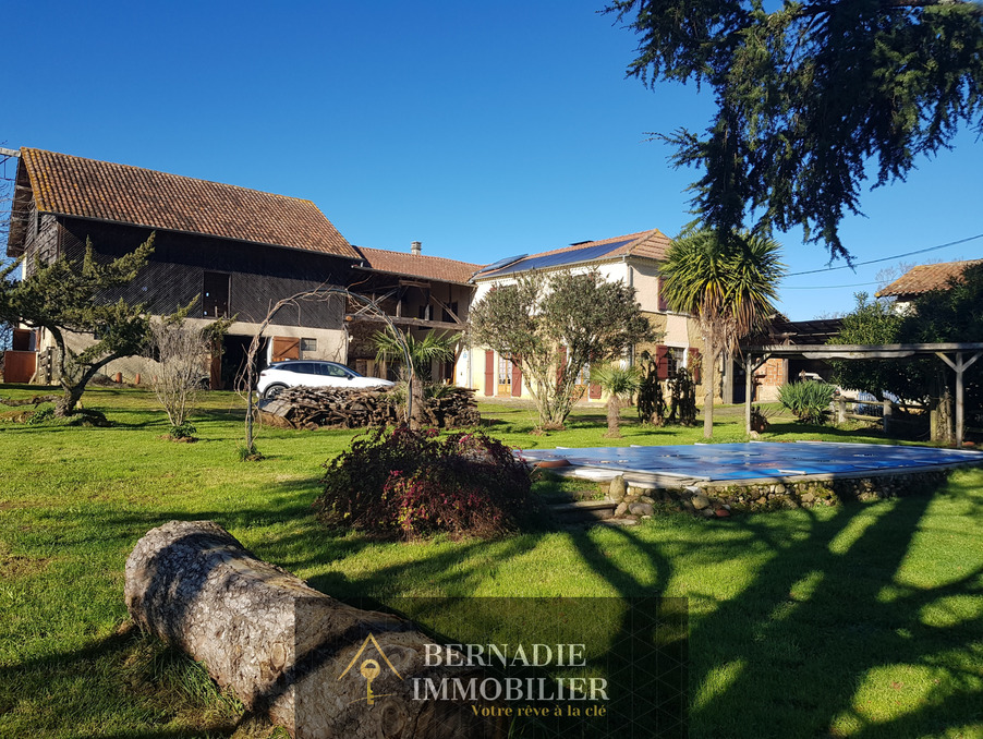 Vente Maison Sarraguzan  523 000 €