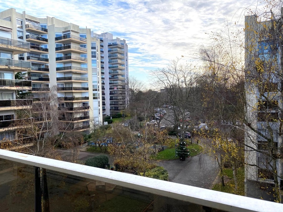 Location Appartement Saint-Germain-en-Laye 1 350 €