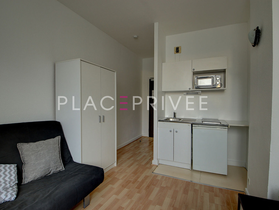 Location Appartement Nancy  340 €