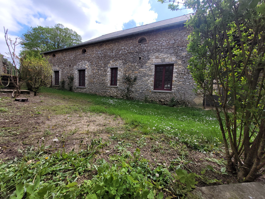 Location Maison Avoise  750 €