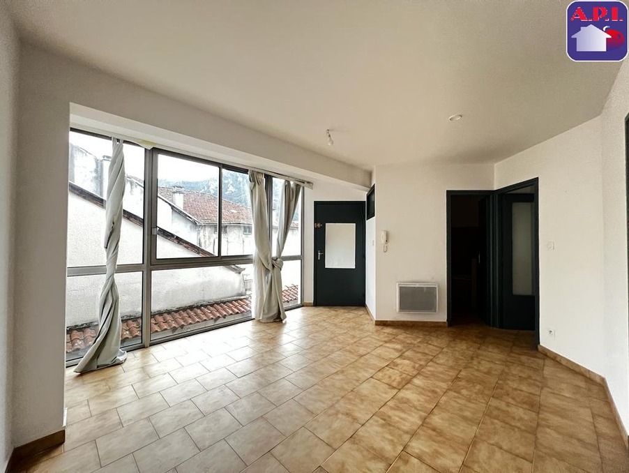 Location Appartement TARASCON SUR ARIEGE  450 €