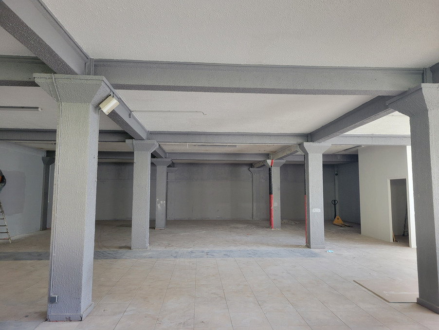 Location Local Baie-Mahault 5 280 €