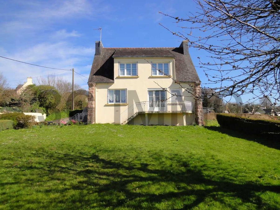 Vente Maison CARHAIX PLOUGUER  148 000 €