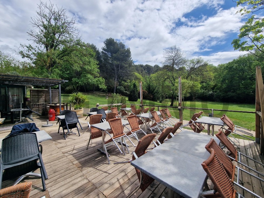 Vente Local AUBAGNE  175 000 €