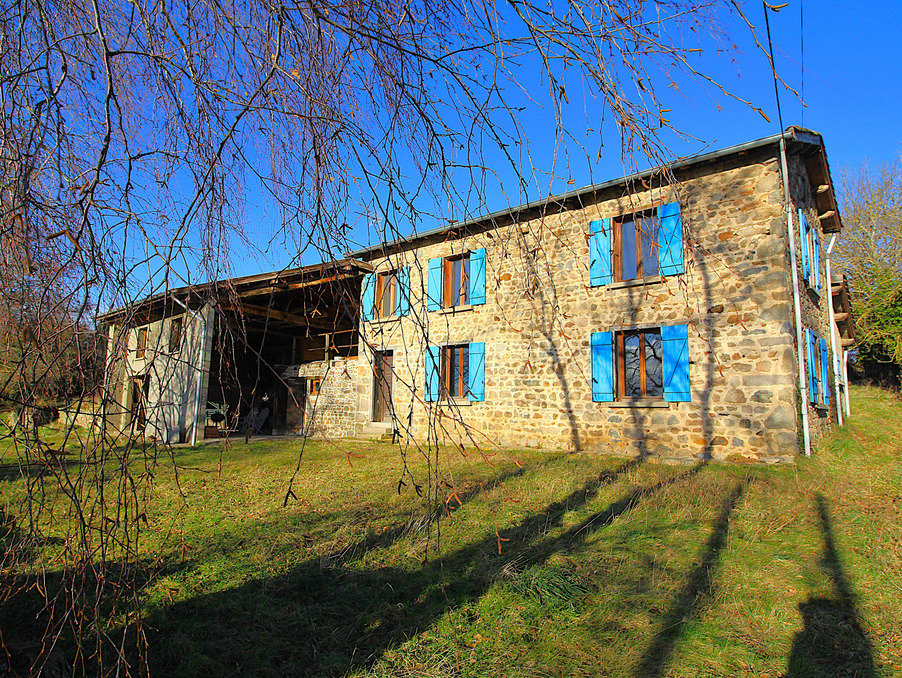 Vente Maison Grézolles  230 000 €