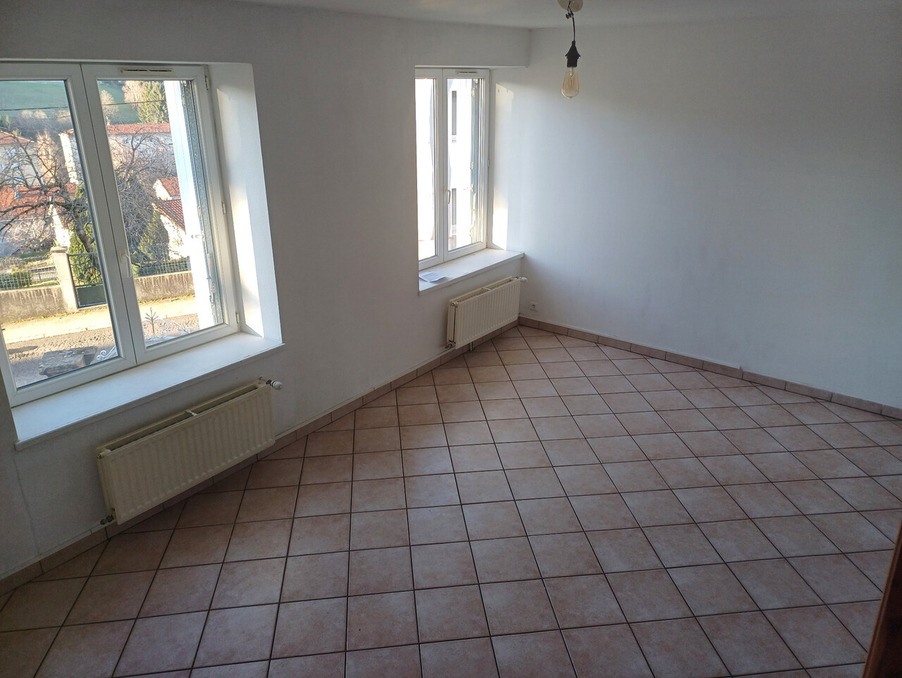 Location Appartement Saint Just Malmont  580 €