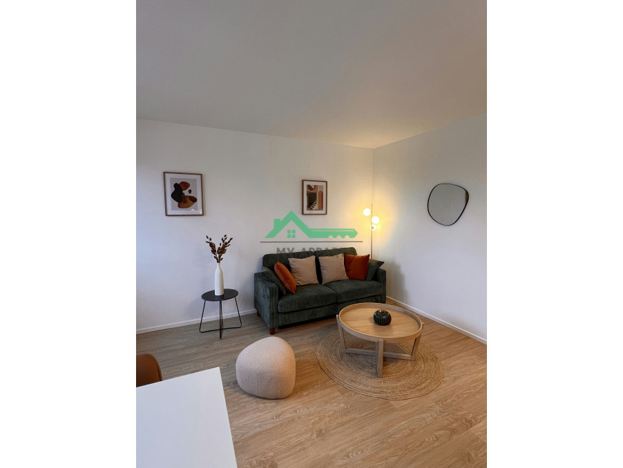 Location Appartement RENNES  835 €