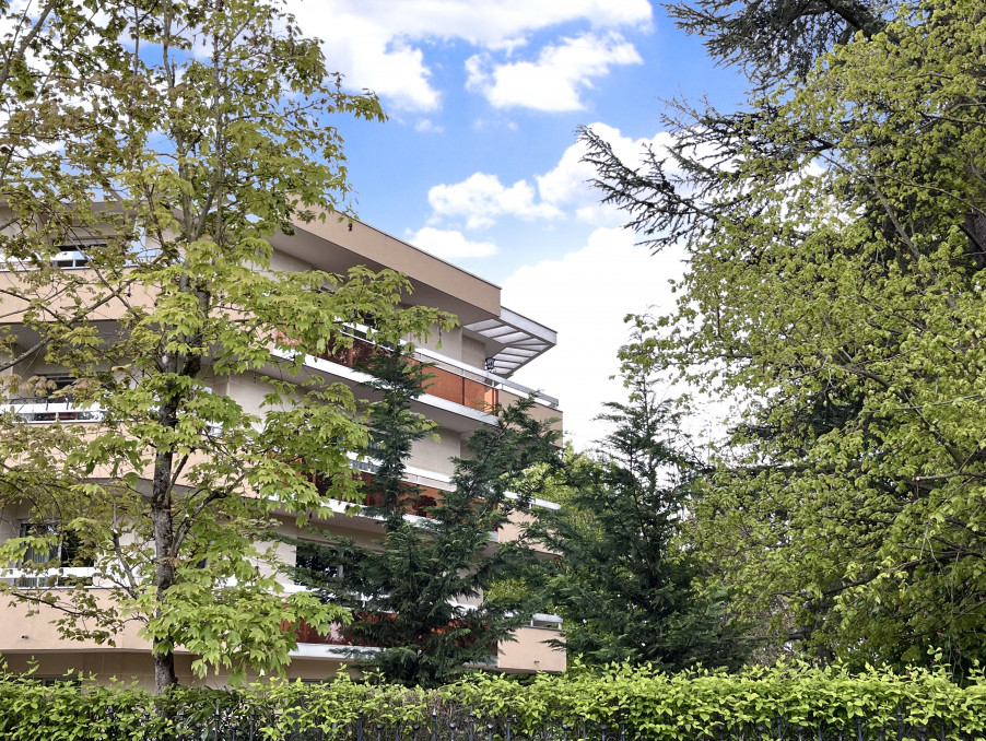 Vente Appartement LE VESINET  691 000 €