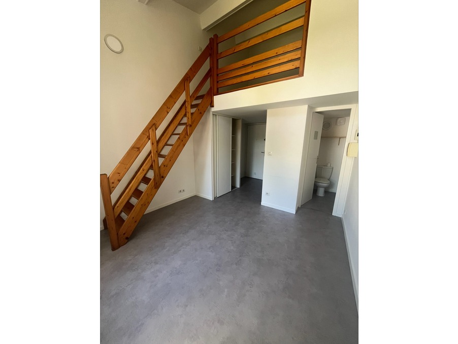 Location Appartement Saintes  490 €