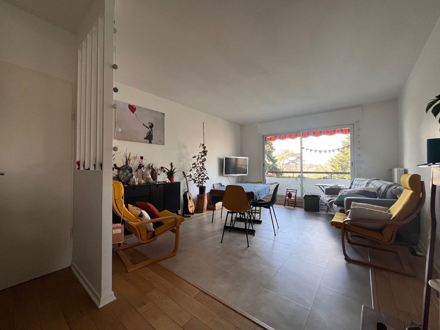 Vente Appartement ÉCULLY  330 000 €