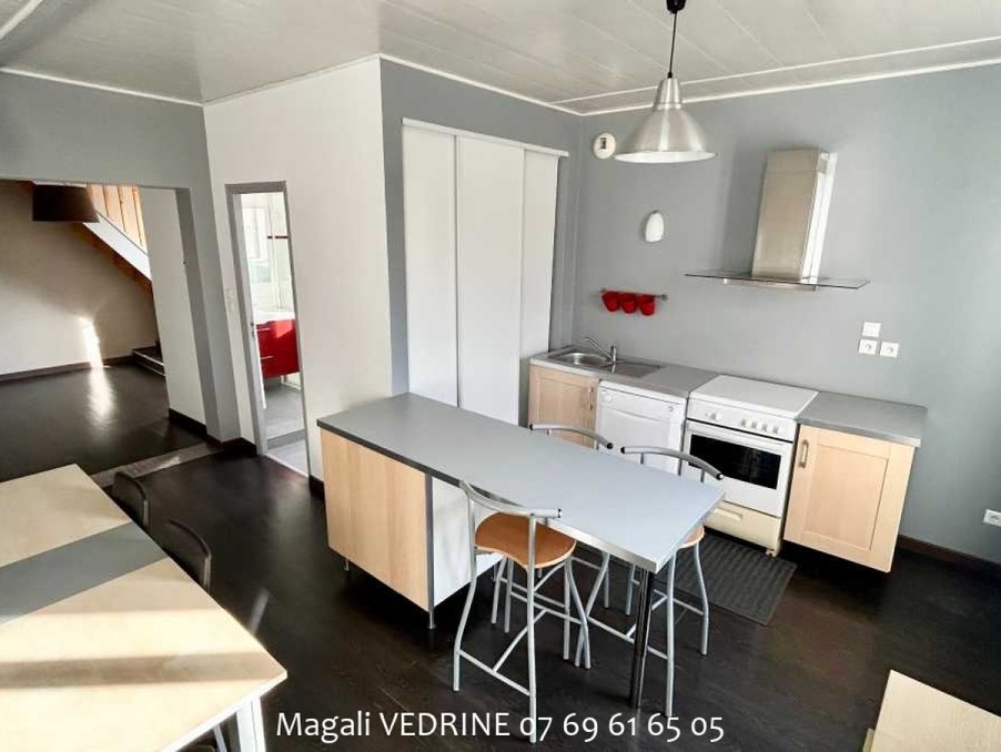 Location Appartement MIREFLEURS  783 €