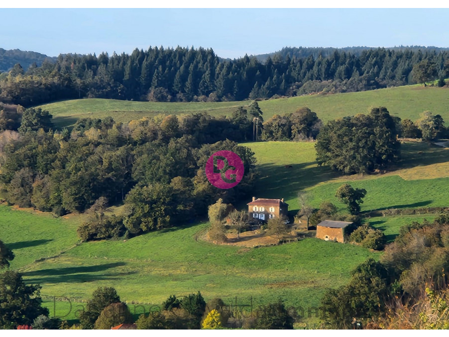 Vente Maison LEYNHAC  310 000 €