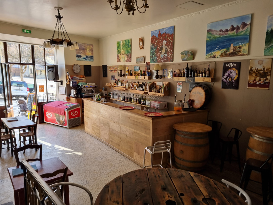 Vente Local Thoard  148 500 €