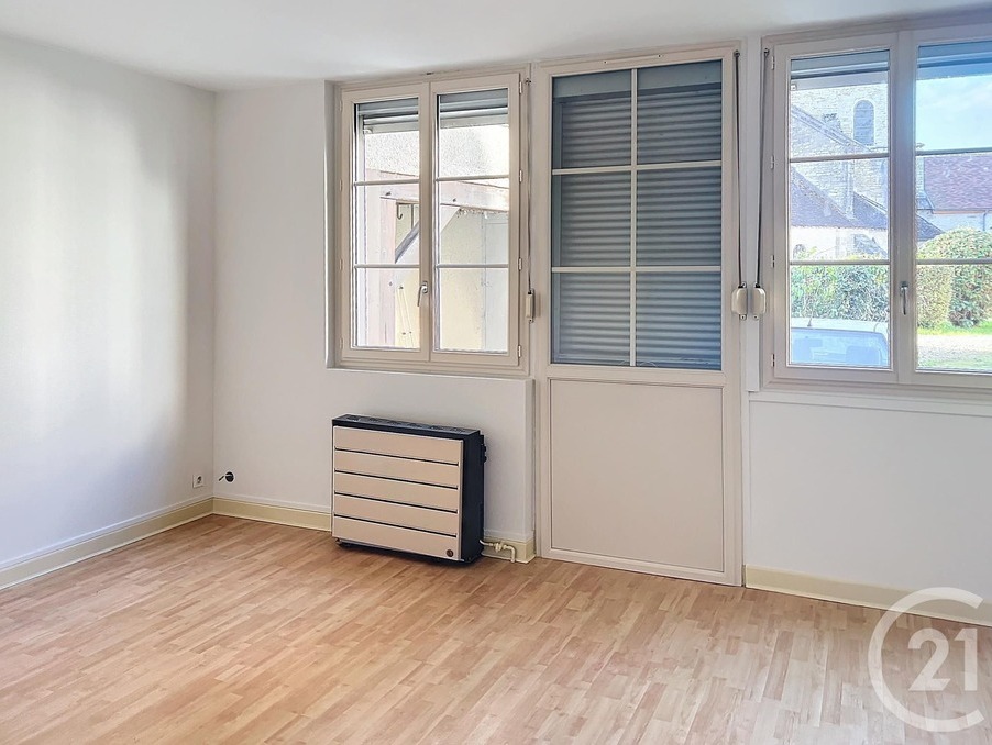 Location Appartement Bar sur aube  280 €