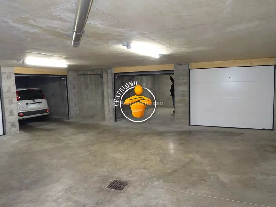 Vente Parking Saint-Jean-de-Bournay 16 000 €