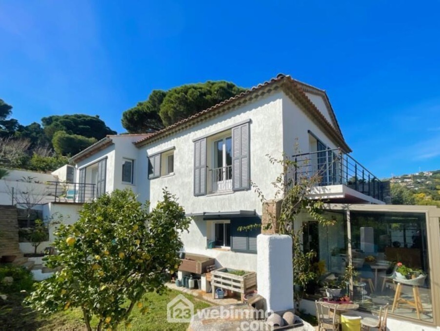 Vente Maison Les Issambres, 83380 Roquebrune-sur-Argens, France 1 090 000 €
