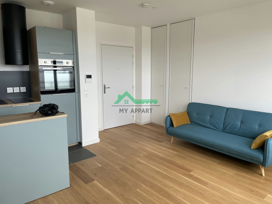 Location Appartement RUEIL MALMAISON  890 €