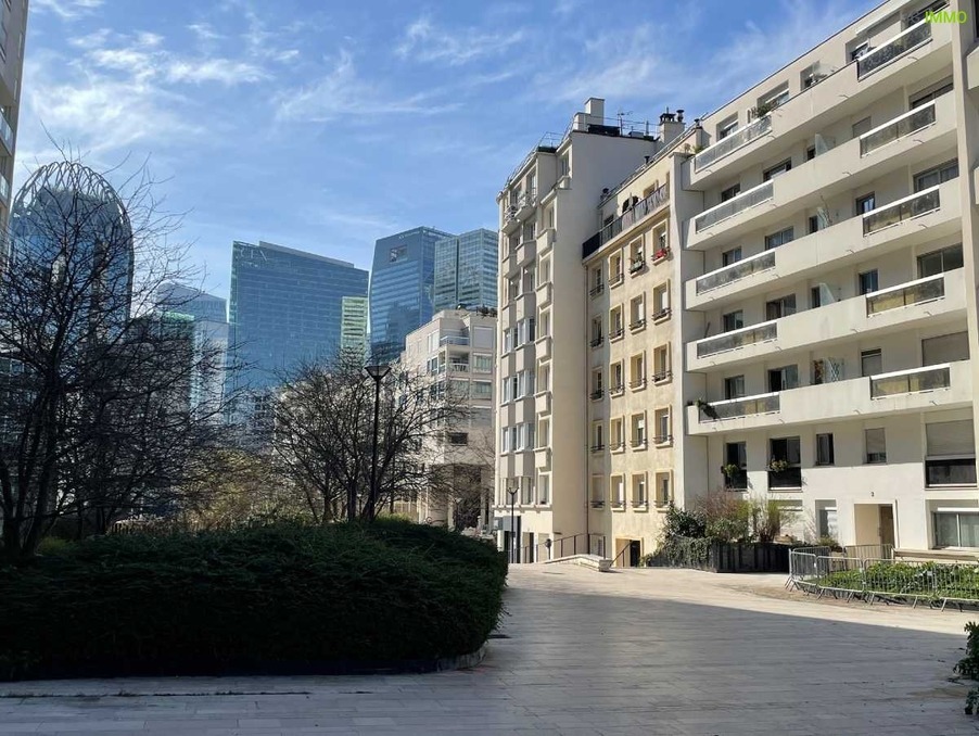 Vente Appartement COURBEVOIE  449 000 €