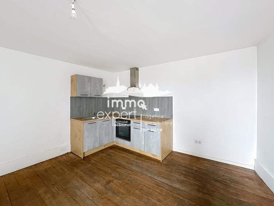 Location Appartement Mirecourt  380 €