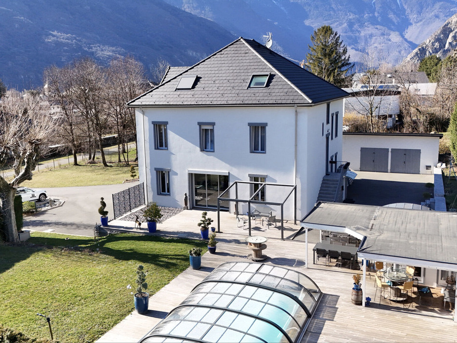 Vente Maison La Chambre 1 050 000 €