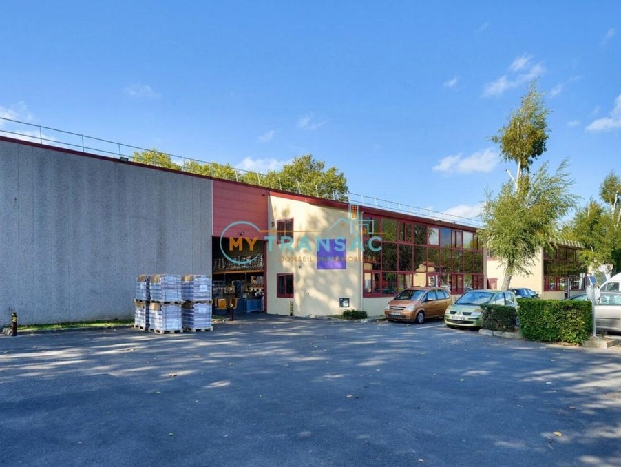 Location Local Bondoufle 3 325 €
