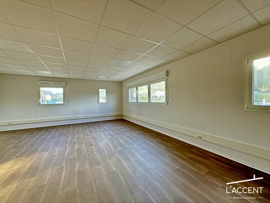 Vente Local Caveirac  210 000 €