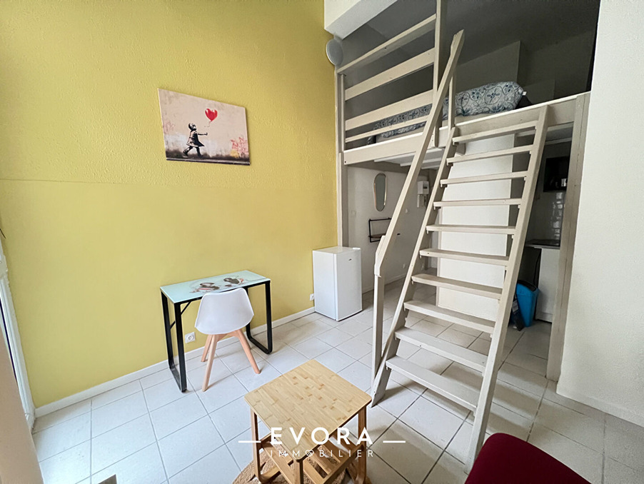 Location Appartement Metz  559 €