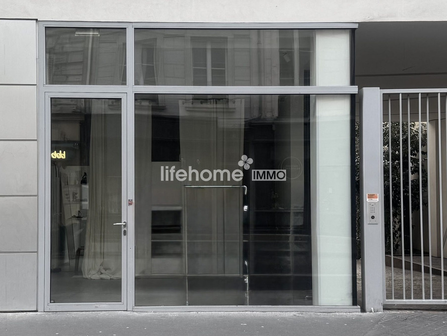 Vente Local Paris  370 000 €