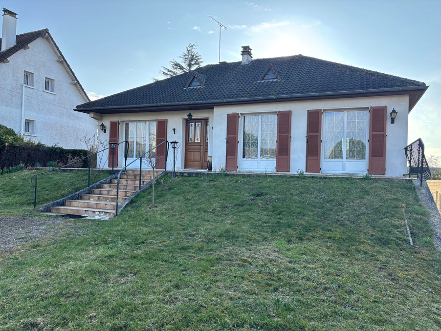 Location Maison Orgerus 1 350 €