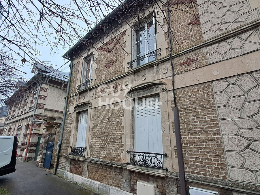 Vente Autre Soissons  368 000 €