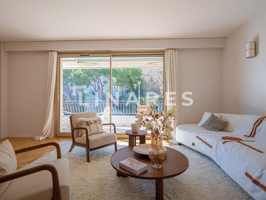 Vente de Appartement Marseille 8e Arrondissement  770 000 €