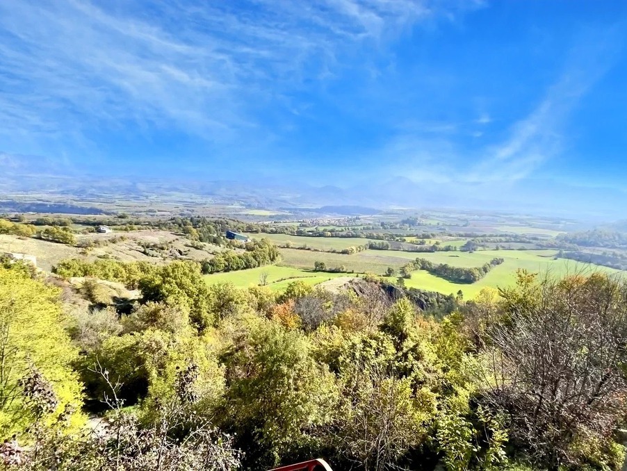 Vente Maison Laragne-Montéglin  240 000 €