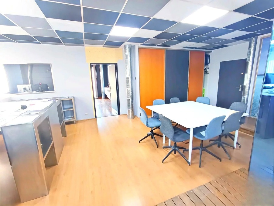 Location Local Marseille 11e Arrondissement 1 200 €