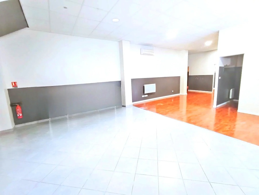 Location Local Marseille 11e Arrondissement 1 450 €